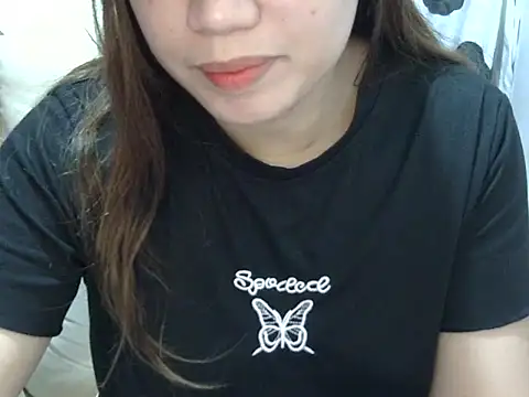 Snapshot of ___zurIII09_ chatting on August 1, 7:51 am zurIII09 online show from August 1, 7:51 am
