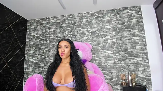 HeidyWillss online show from January 10, 7:21 pm