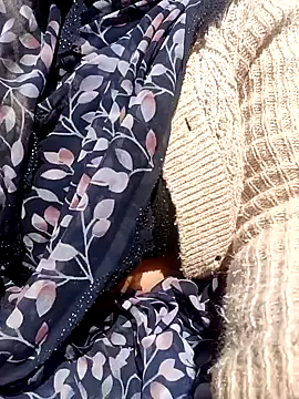 Snapshot of Lattika-Bhabhi chatting on February 7, 7:07 am Lattika-Bhabhi online show from February 7, 7:07 am