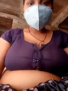 Snapshot of Lattika-Bhabhi chatting on March 18, 6:03 am Lattika-Bhabhi online show from March 18, 6:03 am