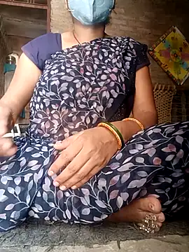 Snapshot of Lattika-Bhabhi chatting on March 19, 6:03 am Lattika-Bhabhi online show from March 19, 6:03 am