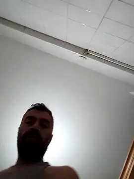 Snapshot of kevgir08 chatting on June 4, 11:11 pm kevgir08 online show from June 4, 11:11 pm