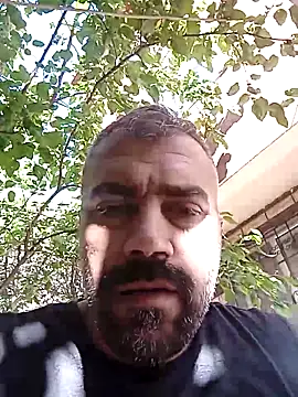 Snapshot of kevgir08 chatting on June 14, 2:41 pm kevgir08 online show from June 14, 2:41 pm