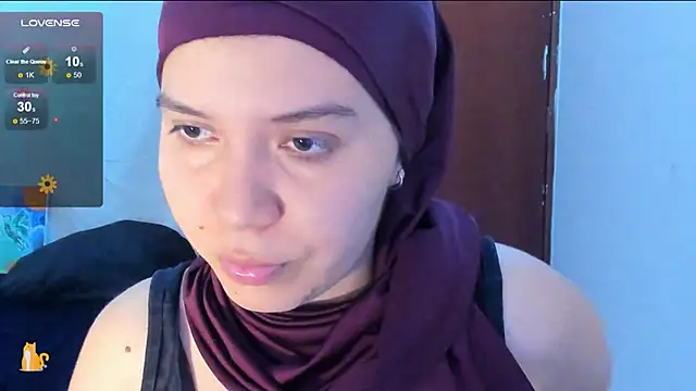 Snapshot of MatchedEyebrow chatting on December 16, 11:28 pm MatchedEyebrow online show from December 16, 11:28 pm