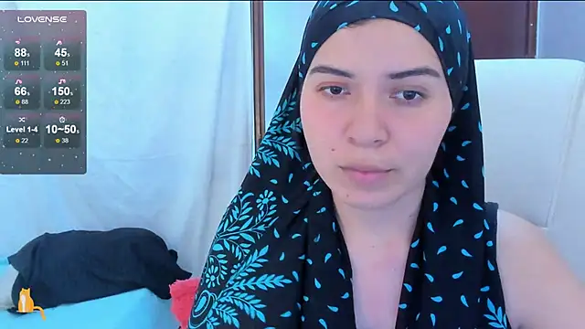 Snapshot of MatchedEyebrow chatting on January 11, 9:04 pm MatchedEyebrow online show from January 11, 9:04 pm