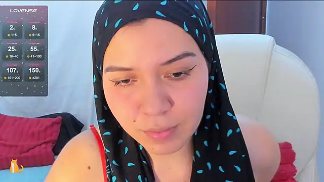 Snapshot of MatchedEyebrow chatting on January 22, 9:32 pm MatchedEyebrow online show from January 22, 9:32 pm