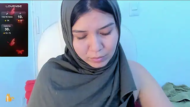 Snapshot of MatchedEyebrow chatting on January 24, 9:26 pm MatchedEyebrow online show from January 24, 9:26 pm