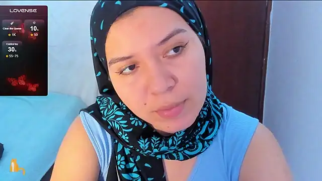 Snapshot of MatchedEyebrow chatting on January 25, 9:25 pm MatchedEyebrow online show from January 25, 9:25 pm