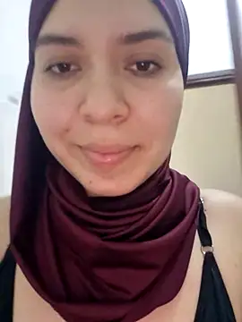 Snapshot of MatchedEyebrow chatting on March 1, 8:53 pm MatchedEyebrow online show from March 1, 8:53 pm