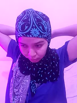 Snapshot of MatchedEyebrow chatting on March 7, 10:54 pm MatchedEyebrow online show from March 7, 10:54 pm