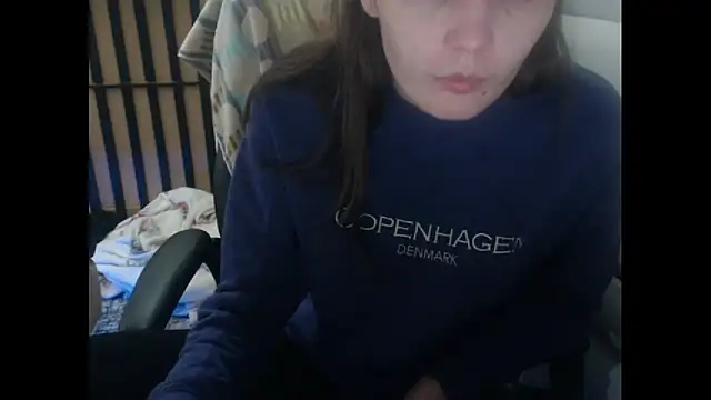 Laco-cO online show from January 5, 9:36 pm