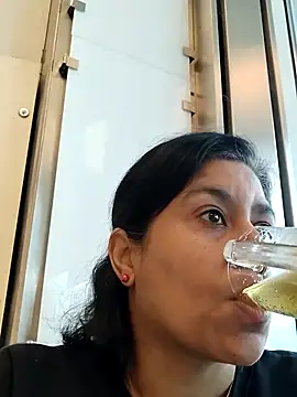 Molly newman6 online show from January 13, 2:44 pm