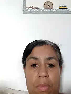 Snapshot of Molly_newman6 chatting on June 20, 11:24 am Molly newman6 online show from June 20, 11:24 am