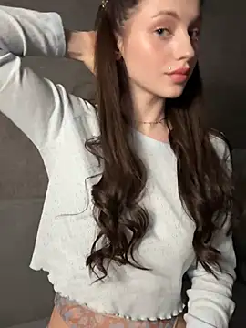 Snapshot of Camilla_Railian chatting on March 19, 3:20 am Camilla Railian online show from March 19, 3:20 am