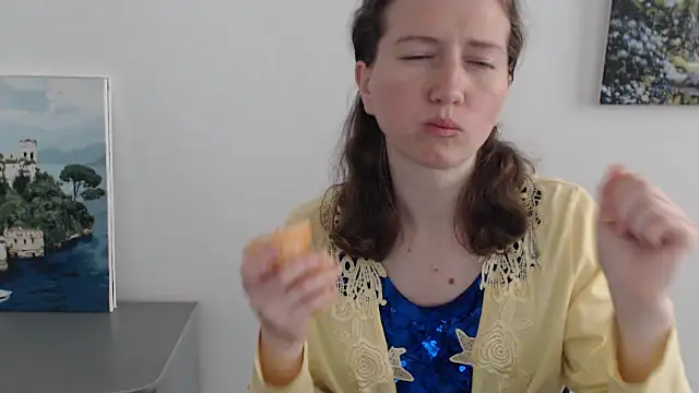Snapshot of Sexy_MargoX_ chatting on May 1, 11:37 am Sexy MargoX online show from May 1, 11:37 am