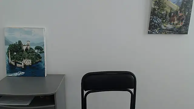 Snapshot of Sexy_MargoX_ chatting on May 3, 2:23 pm Sexy MargoX online show from May 3, 2:23 pm
