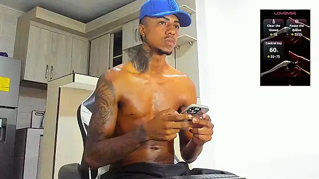 YeremiBrowm online show from November 6, 7:37 pm