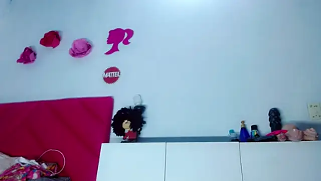 brunette horny1 online show from October 26, 4:24 pm