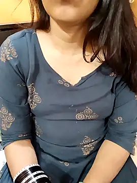 Diya 143 online show from March 17, 12:04 pm