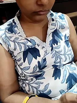 Diya 143 online show from October 26, 6:14 pm