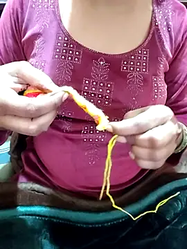 Snapshot of Diya_143 chatting on January 6, 5:38 pm Diya 143 online show from January 6, 5:38 pm