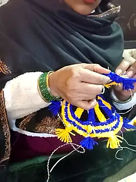 Snapshot of Diya_143 chatting on January 12, 6:18 am Diya 143 online show from January 12, 6:18 am