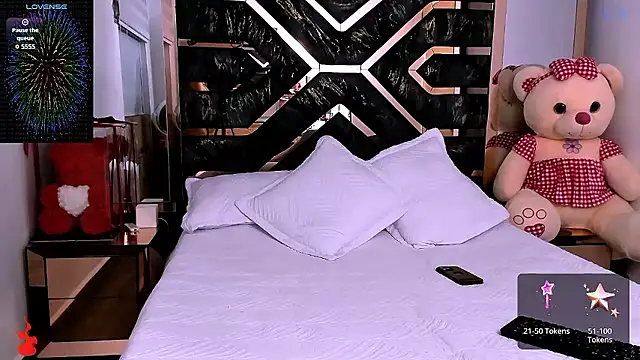 Snapshot of Tania_white89 chatting on January 13, 1:11 am Tania white89 online show from January 13, 1:11 am