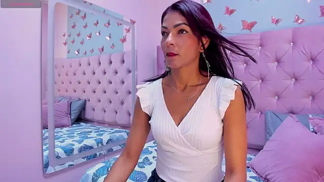 HannaPetit online show from February 14, 2:44 pm