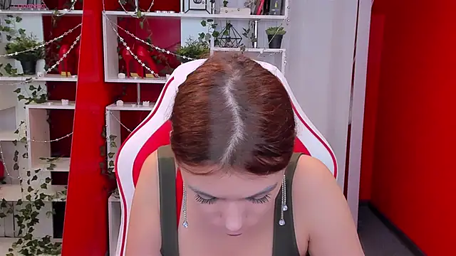 KateCloud online show from February 9, 5:11 pm