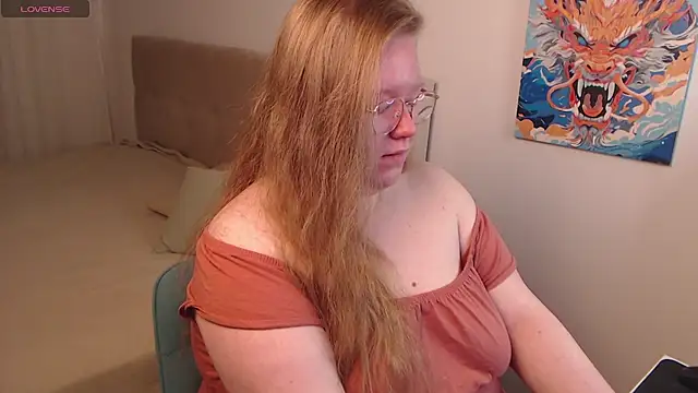 Snapshot of Ann_Muna chatting on December 8, 7:54 pm Ann Muna online show from December 8, 7:54 pm