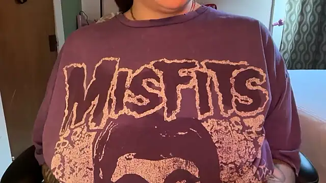 nativepumpkin95 online show from February 22, 9:46 pm