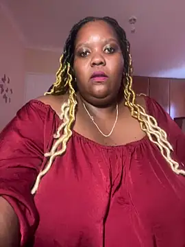 Snapshot of Michyboldy chatting on January 22, 9:46 am Michyboldy online show from January 22, 9:46 am