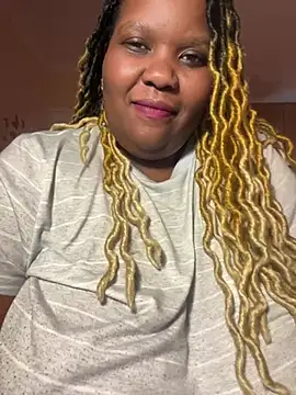 Snapshot of Michyboldy chatting on February 18, 11:22 am Michyboldy online show from February 18, 11:22 am