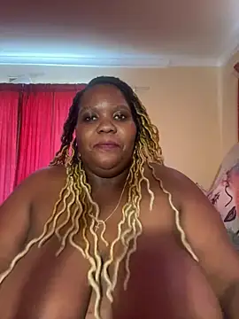 Snapshot of Michyboldy chatting on February 20, 1:40 pm Michyboldy online show from February 20, 1:40 pm