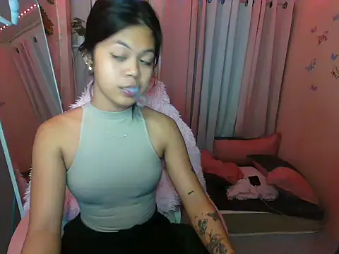 young salsalita online show from October 18, 3:13 pm