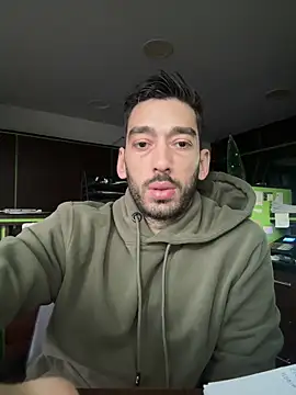 Snapshot of dk2995 chatting on February 3, 7:07 am dk2995 online show from February 3, 7:07 am