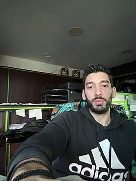 Snapshot of dk2995 chatting on February 18, 7:21 am dk2995 online show from February 18, 7:21 am