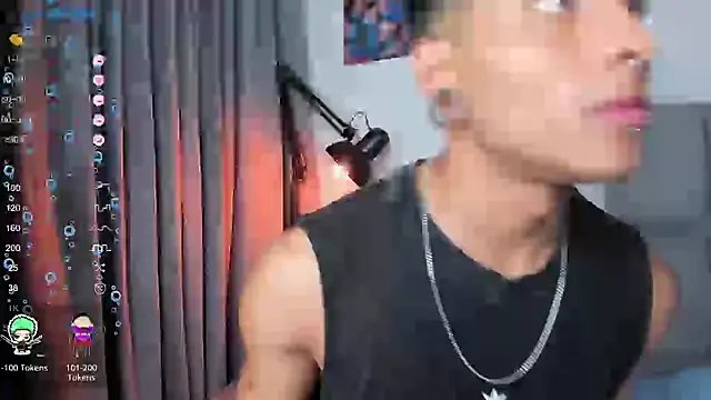 Snapshot of ala_ha chatting on January 2, 3:15 am ala ha online show from January 2, 3:15 am