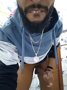 kingofextrasize online show from April 7, 5:02 pm