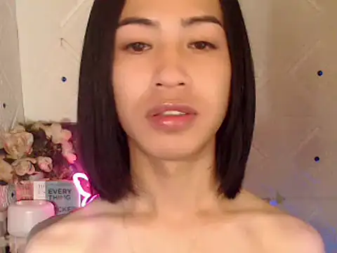 Snapshot of Lemonadexxx chatting on March 5, 10:22 am Lemonadexxx online show from March 5, 10:22 am