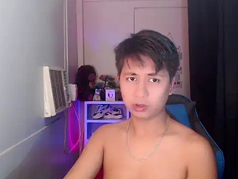 Snapshot of khael_moreno chatting on November 20, 3:50 am khael moreno online show from November 20, 3:50 am