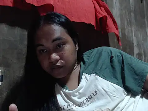 bettina love online show from September 22, 3:47 pm