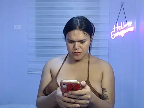 Snapshot of Miss_Ivanawolf chatting on January 4, 12:05 pm Miss Ivanawolf online show from January 4, 12:05 pm