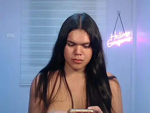 Snapshot of Miss_Ivanawolf chatting on February 10, 5:52 pm Miss Ivanawolf online show from February 10, 5:52 pm