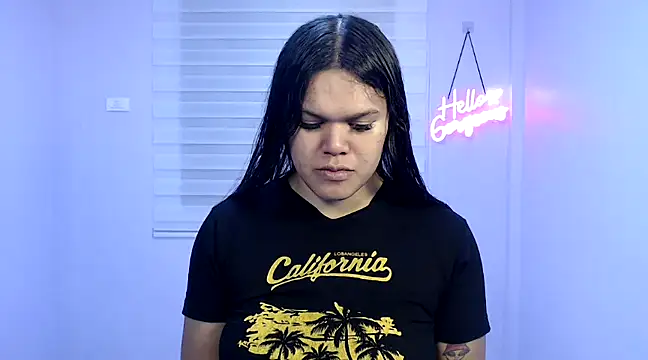 Snapshot of Miss_Ivanawolf chatting on February 22, 10:07 am Miss Ivanawolf online show from February 22, 10:07 am