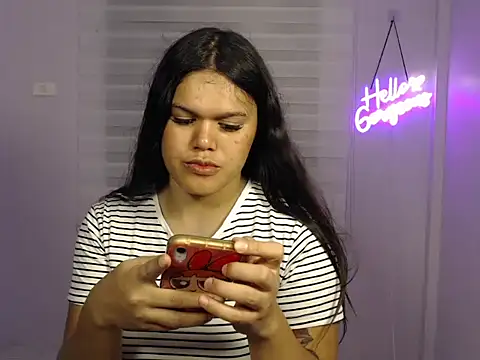 Snapshot of Miss_Ivanawolf chatting on March 3, 10:06 am Miss Ivanawolf online show from March 3, 10:06 am