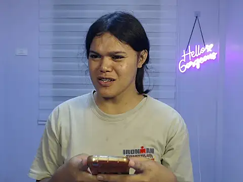 Snapshot of Miss_Ivanawolf chatting on March 4, 12:44 pm Miss Ivanawolf online show from March 4, 12:44 pm