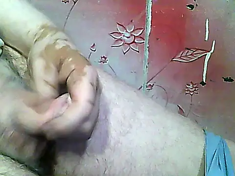 Snapshot of two_colour_cock chatting on November 15, 8:49 pm two colour cock online show from November 15, 8:49 pm