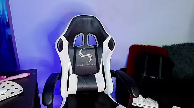 Ardat Lili69 online show from January 31, 1:34 pm