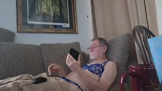 CDforU online show from February 6, 6:11 pm